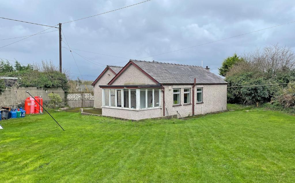 2 bedroom bungalow for sale in Gorslwyd Uchaf, Llanddona, Beaumaris