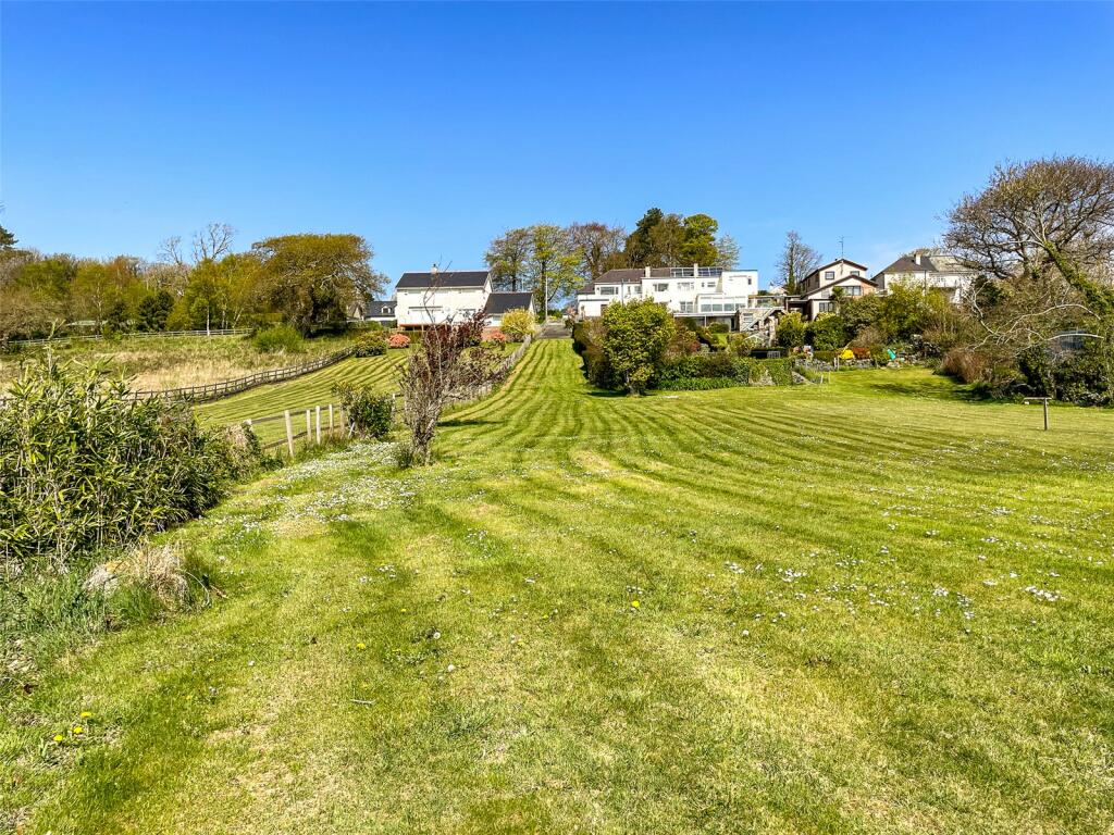 4 bedroom semidetached house for sale in Holyhead Road, Menai Bridge