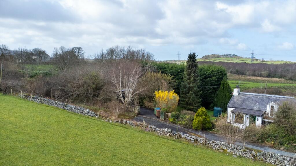 2 bedroom semidetached house for sale in Efail Castell, Pentir, Bangor