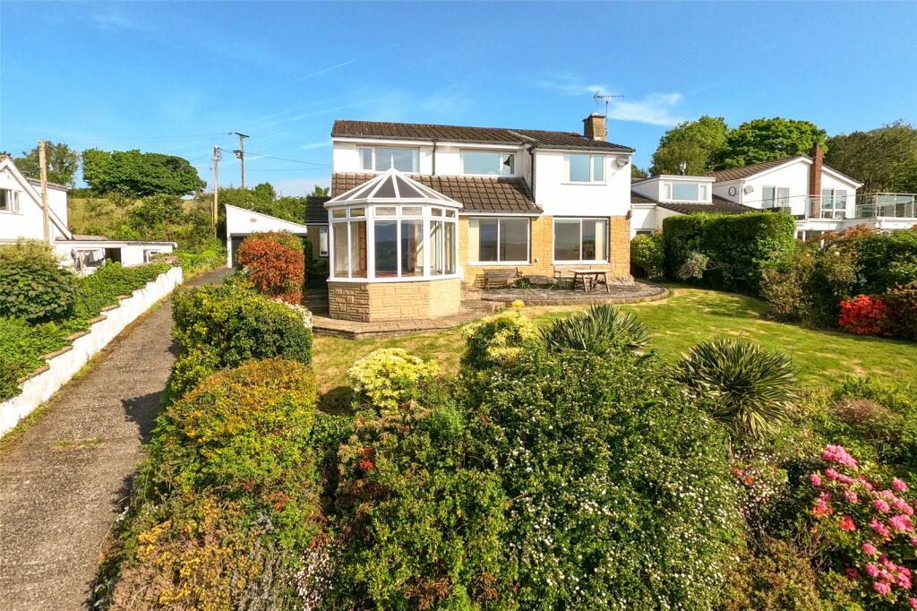 3 bedroom bungalow for sale in Lon Brynteg, Glyngarth, Menai Bridge