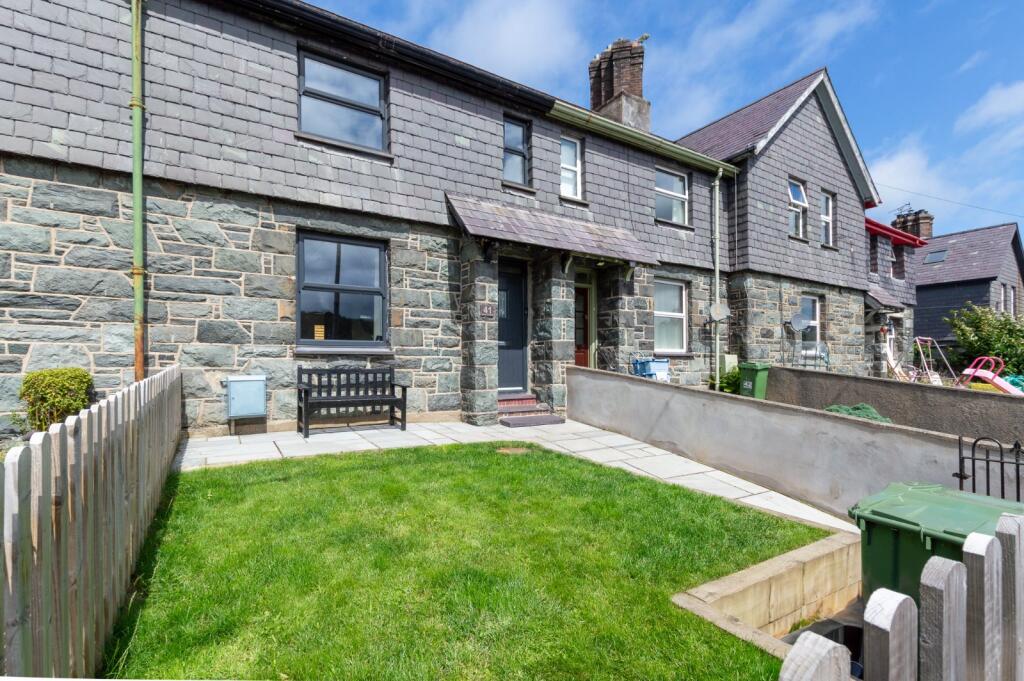 Main image of property: Tanrhiw Road, Tregarth, Bangor, Gwynedd, LL57