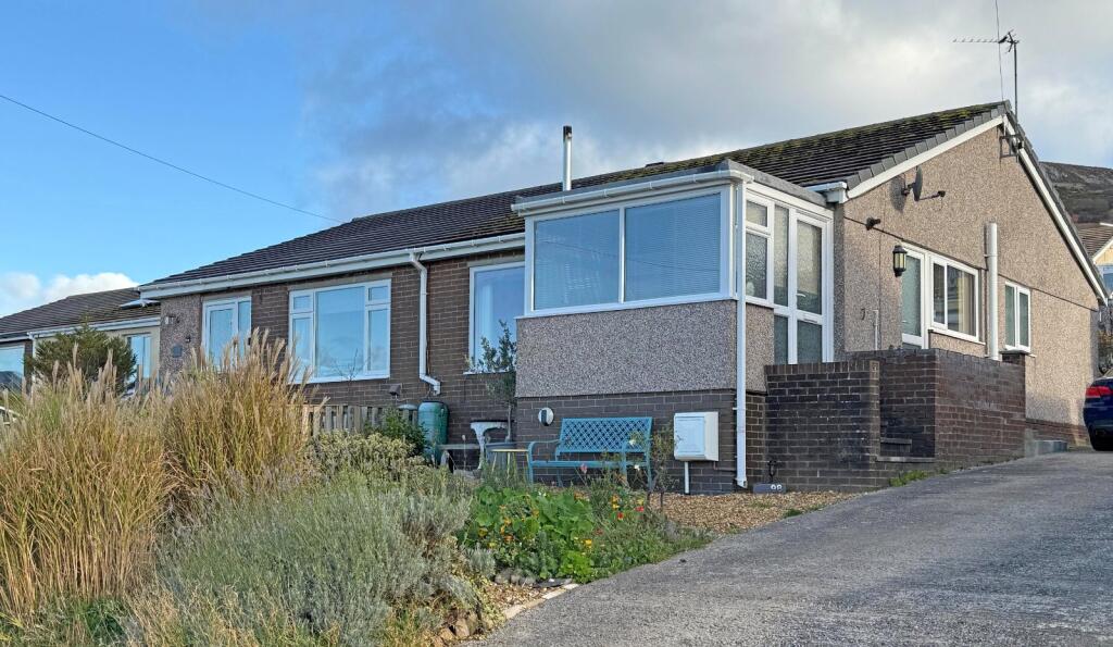 Main image of property: Gorwel, Llanfairfechan, Conwy, LL33