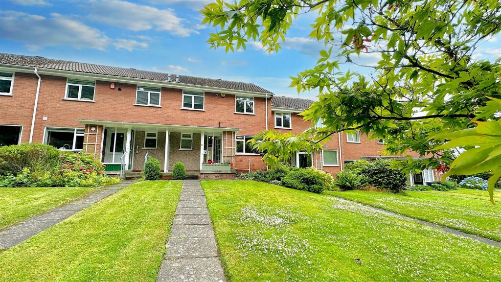 3 bedroom terraced house for sale in Sellywood Road, Bournville