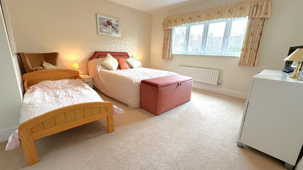 Additional property image - Belmont Crescent, Northfield BVT, Birmingham