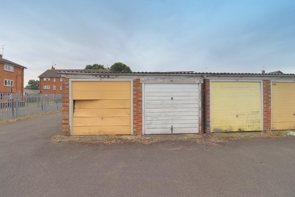 Land for sale in Westfield Garage Block, Westfield Road, Dunstable, LU6