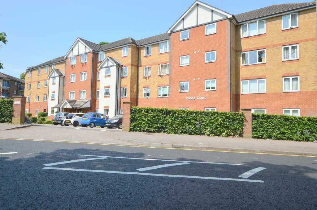 2 bedroom apartment for sale in Popes Court, Old Bedford Road Area, Luton, Bedfordshire, LU2 7GL, LU2