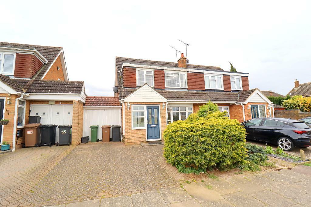 3 bedroom semidetached house for sale in Turnpike Drive, Warden Hills