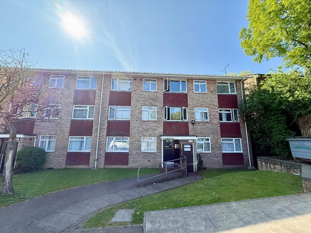 Main image of property: Braithwaite Court, Malzeard Road, Luton, Bedfordshire, LU3 1BE