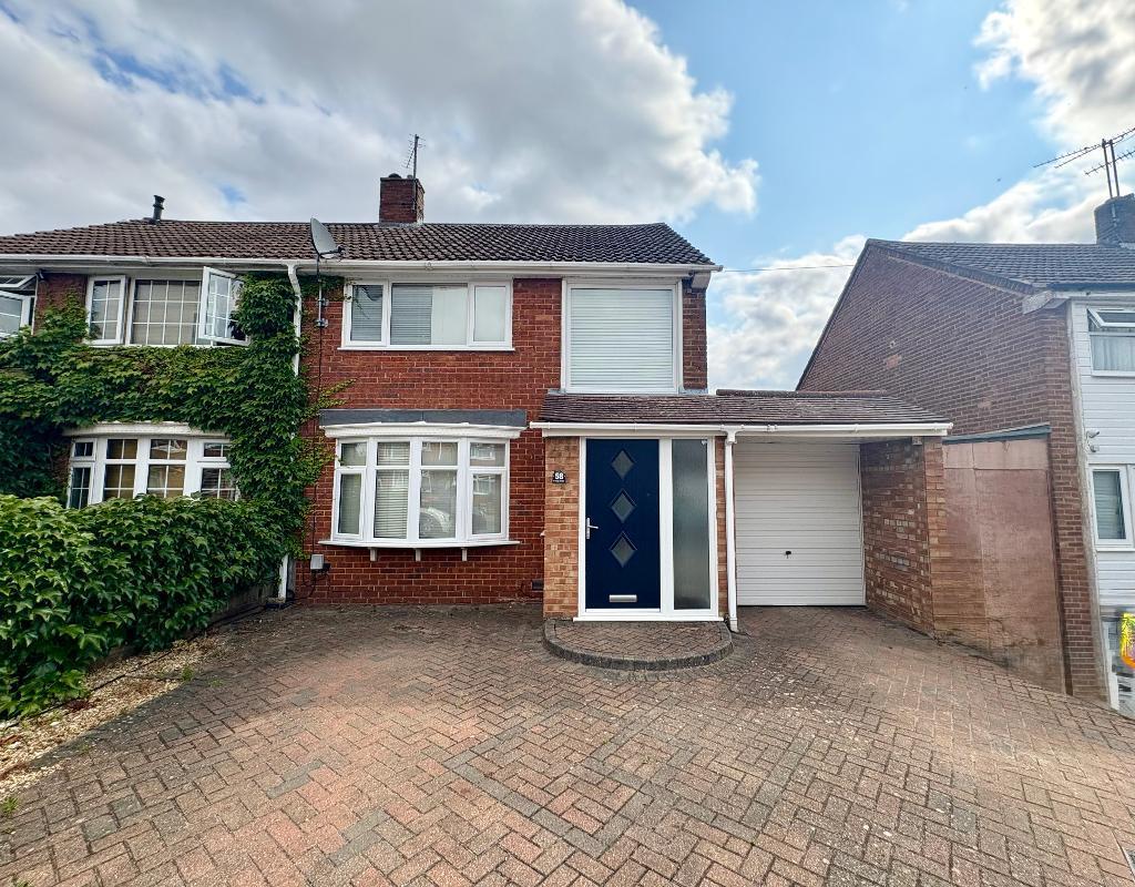 Main image of property: Evelyn Road, Dunstable, Bedfordshire, LU5 4NG