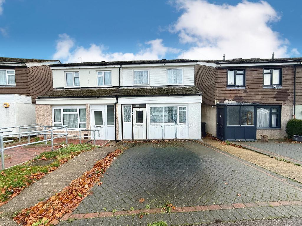 Main image of property: Strangers Way, Hockwell Ring, Luton, Bedfordshire, LU4 9NE