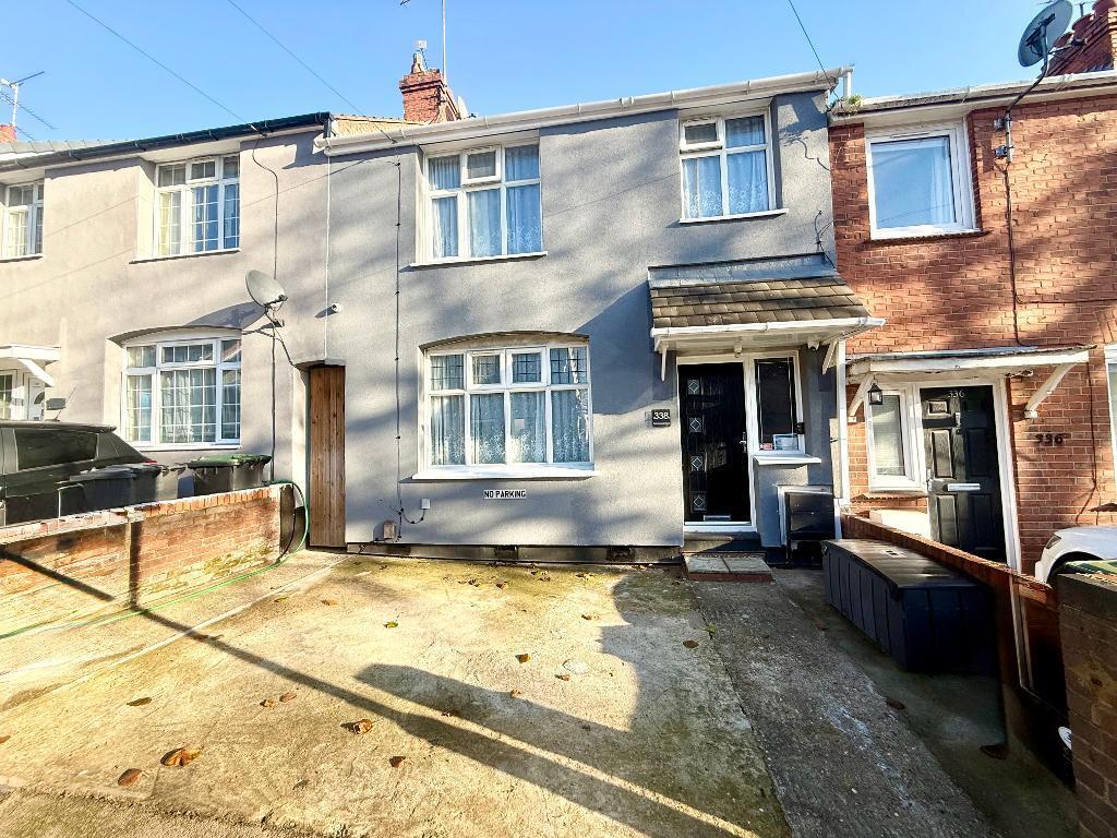 Main image of property: Beechwood Road, Leagrave, Luton, Bedfordshire, LU4 9RF