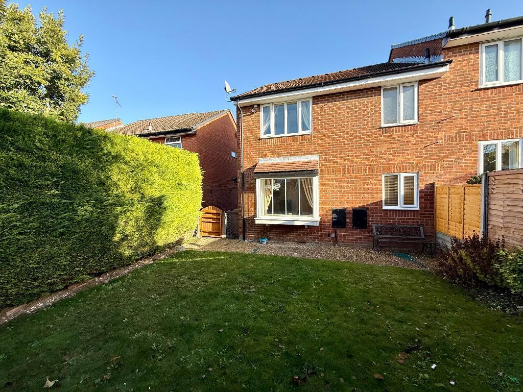 Main image of property: Heron Drive, Bushmead, Luton, Bedfordshire, LU2 7LZ