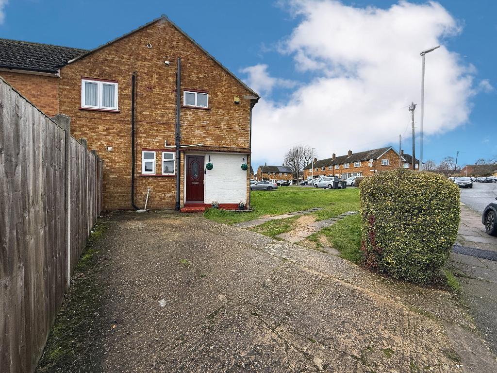 Main image of property: Catherall Road, Icknield, Luton, Bedfordshire, LU3 2HW