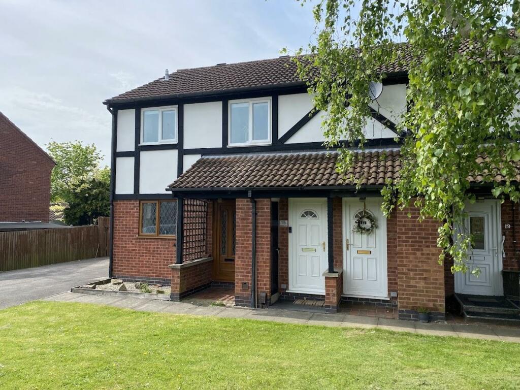 1 bedroom flat for sale in Dukeries Lane, Oakwood, Derby, DE21