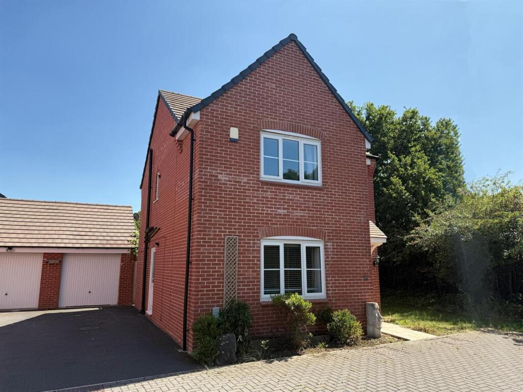 Main image of property: Hartcliffe Close, Oakwood, Derby