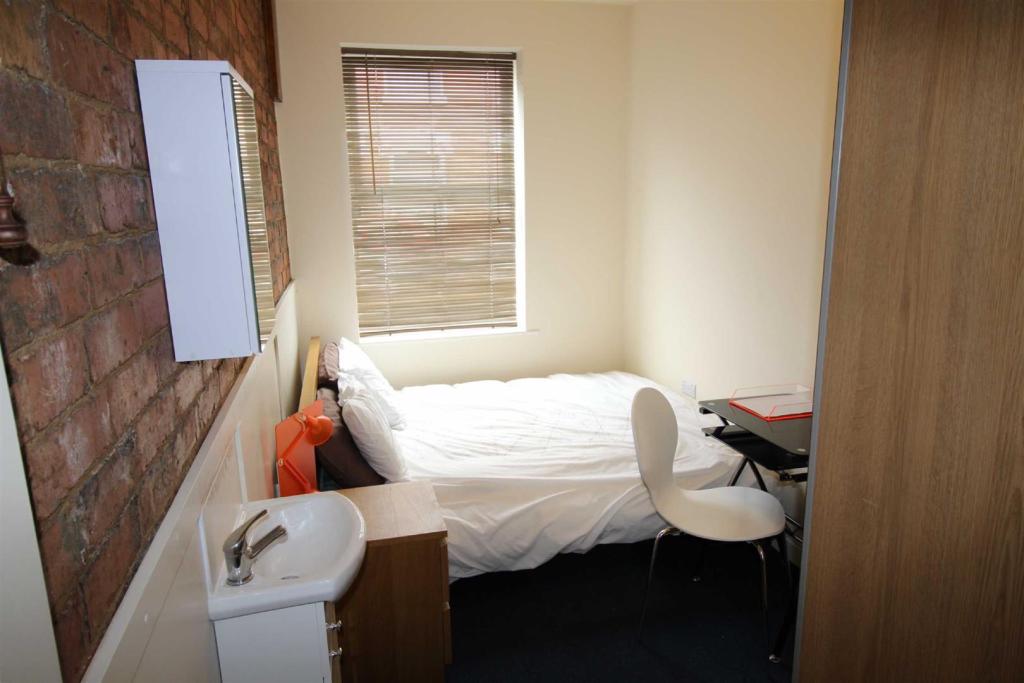 1 bedroom terraced house for rent in Westbury Street, Derby, DE22