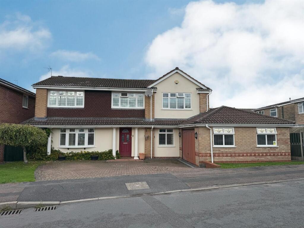 Main image of property: Welland Close, Mickleover, Derby