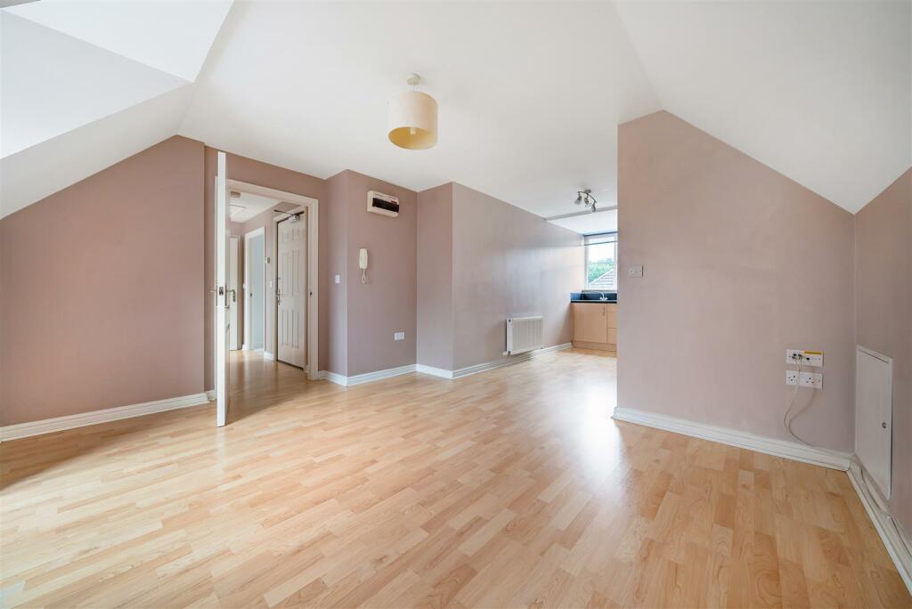 1 bedroom apartment for sale in Roman Way, Boughton Monchelsea