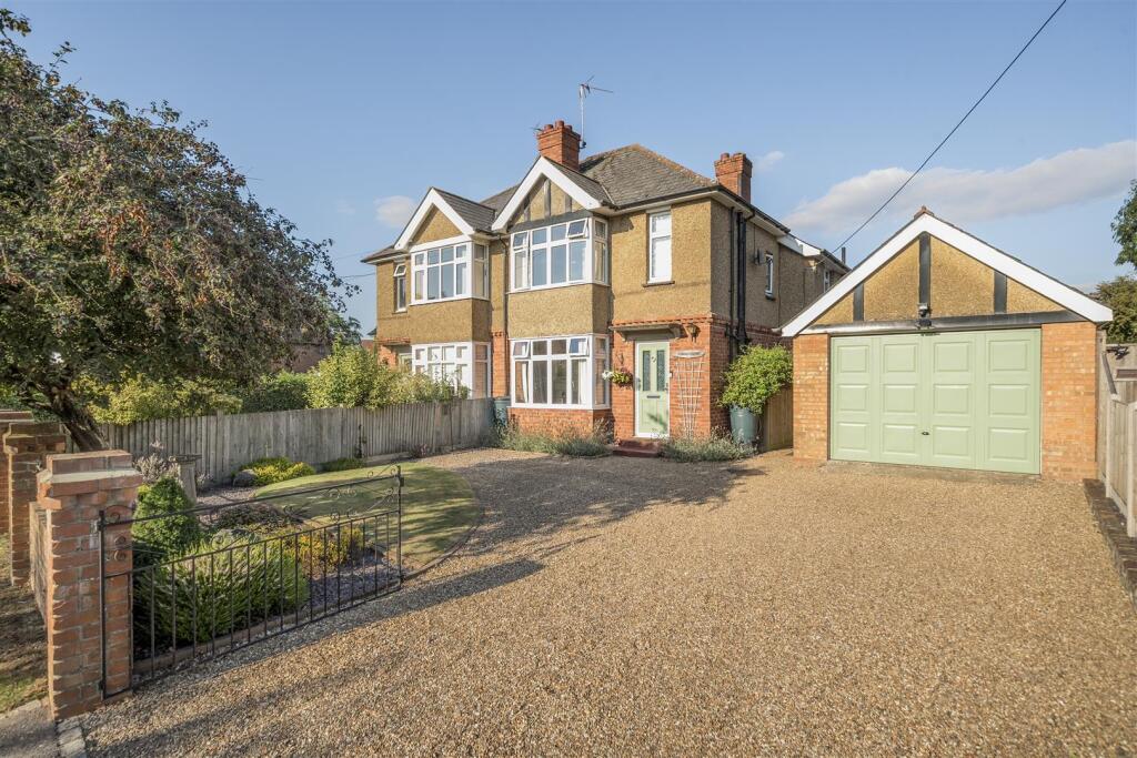 Main image of property: Ulcombe Road, Headcorn