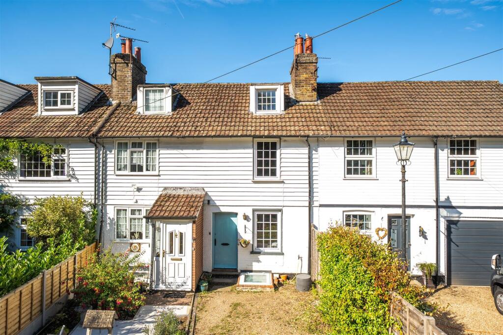 Main image of property: Linton Hill, Linton, Maidstone