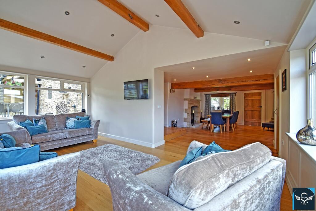Additional property image - Long Causeway, Cliviger, Burnley