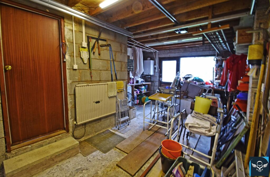Additional property image - Wheatley Lane Road, Fence
