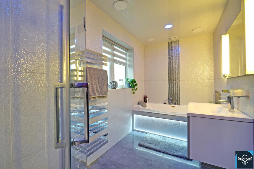 Additional property image - Oakwood Close, Burnley
