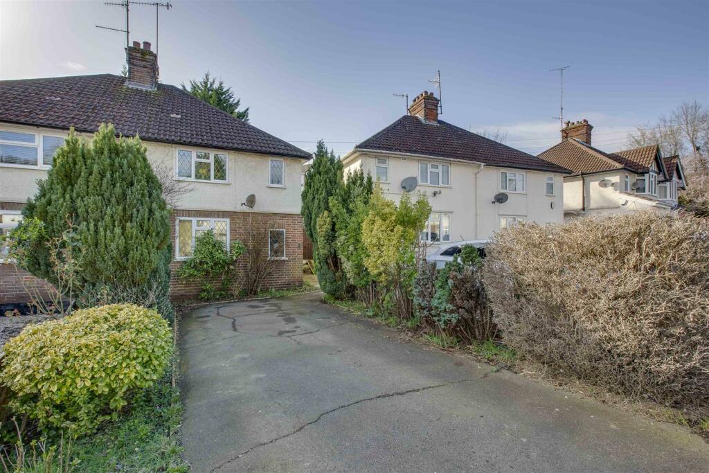 3 bedroom semidetached house for sale in Bowerdean Road, High