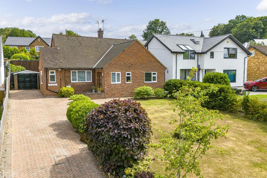 Main image of property: POTTEN END