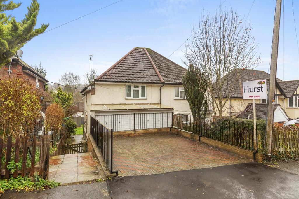 Main image of property: UNDERWOOD ROAD, HIGH WYCOMBE (WALK OF TRAIN STATION)
