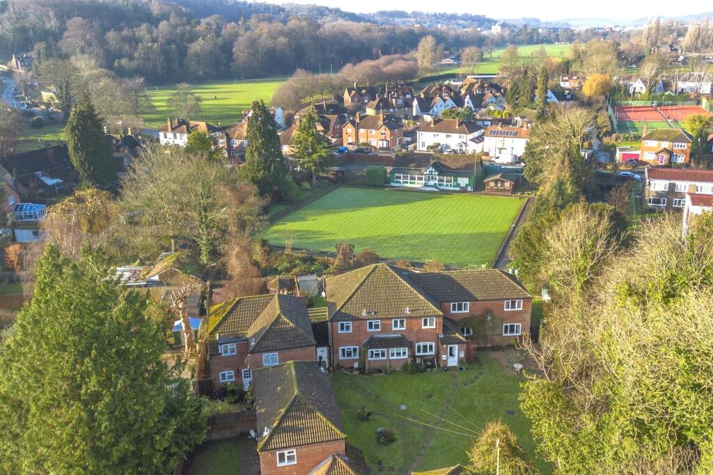 Main image of property: BOWDEN LANE, CLOSE TO RYE PARK, HIGH WYCOMBE