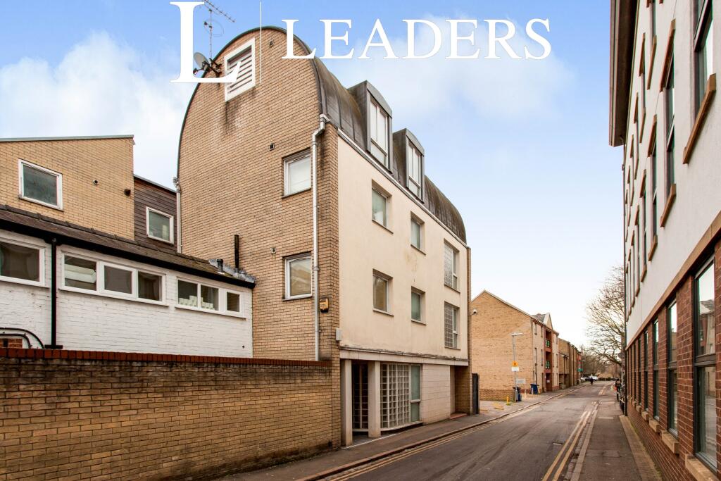 Main image of property: Coronation Street, Cambridge, CB2