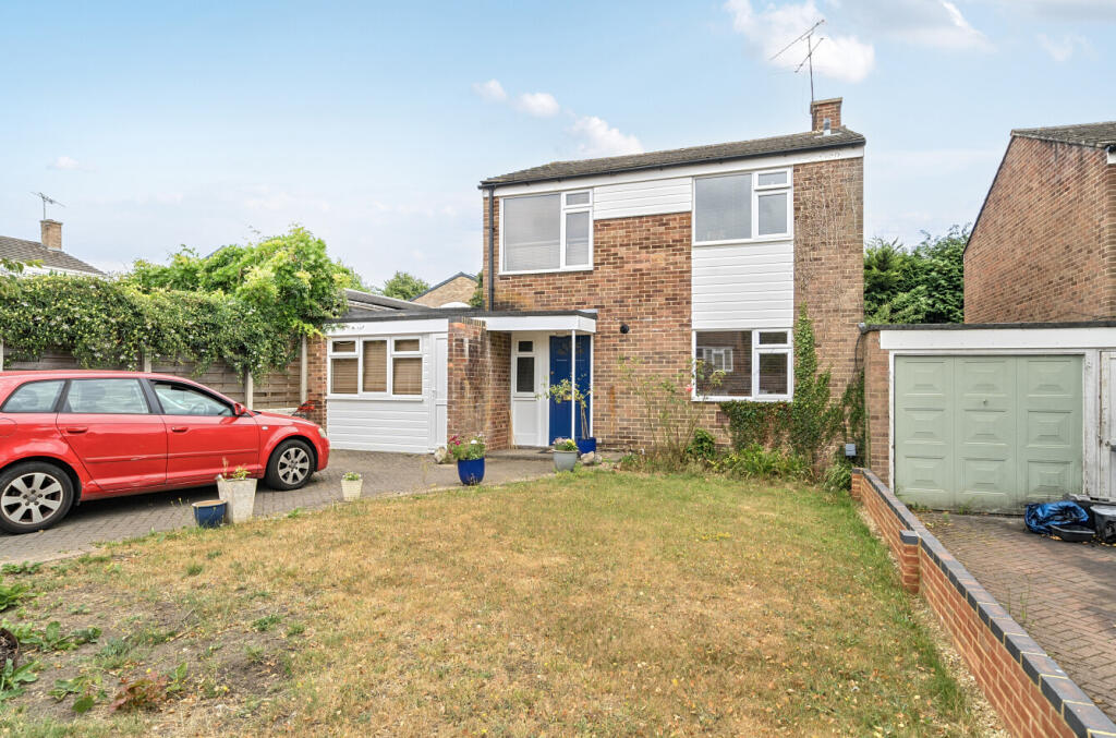 Main image of property: Holly Hedge Close, Frimley, Camberley, Surrey, GU16