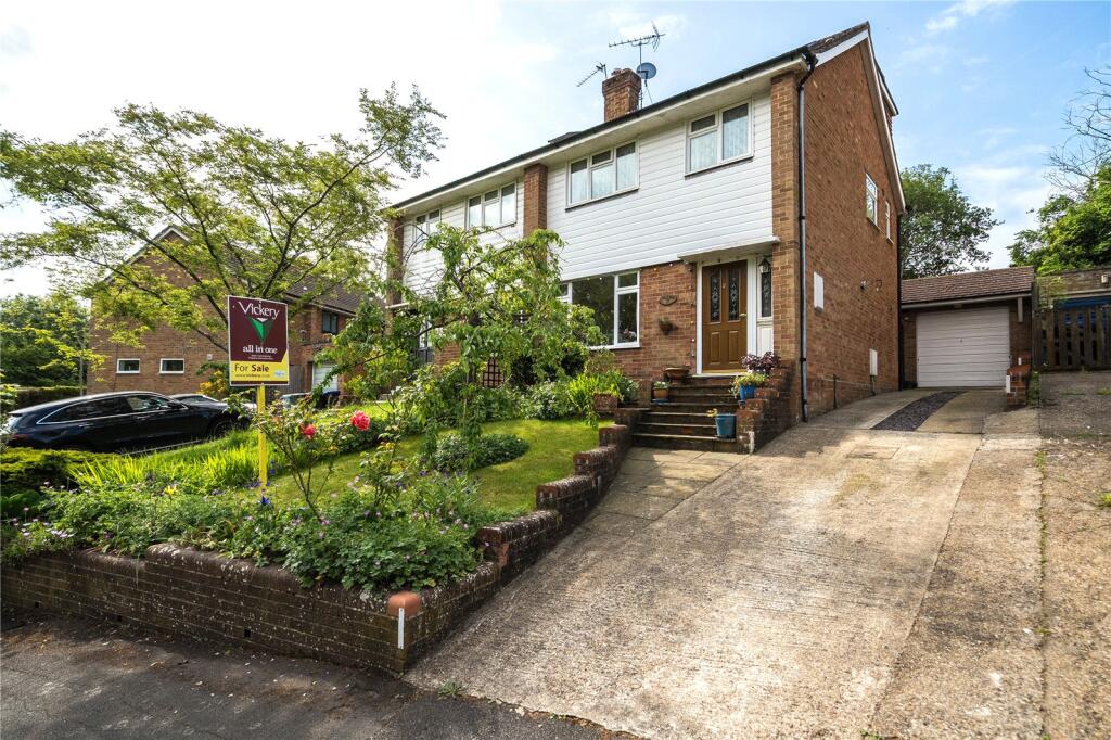 Main image of property: Barley Mow Close, Knaphill, Woking, Surrey, GU21