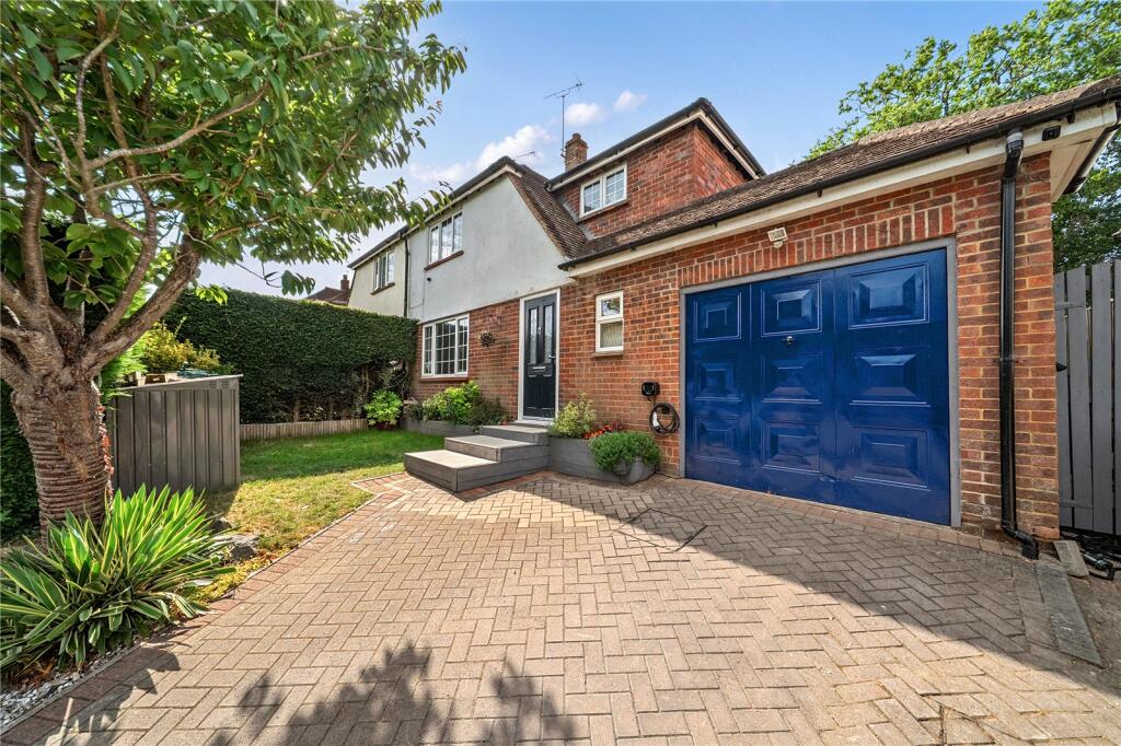 Main image of property: Broadley Green, Windlesham, Surrey, GU20