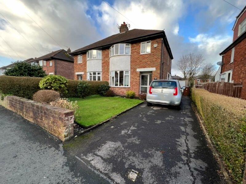 3 bedroom semidetached house for sale in Kingsway West, Penwortham