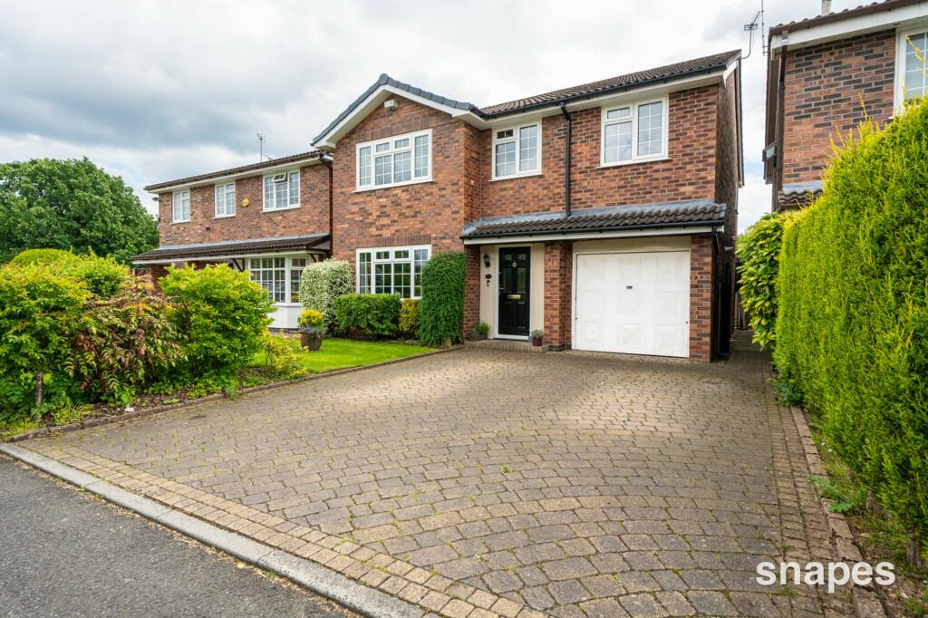 5 bedroom detached house for sale in Grange Road, Bramhall, SK7