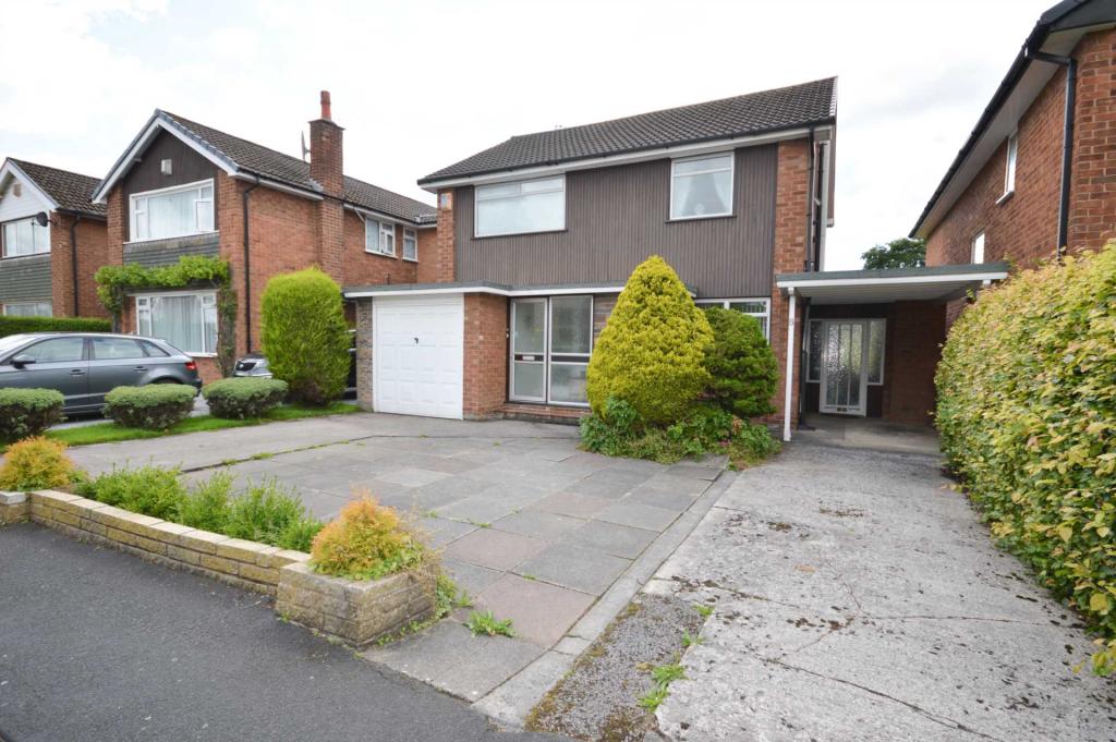 3 bedroom detached house for sale in ESKDALE AVENUE, Bramhall, SK7