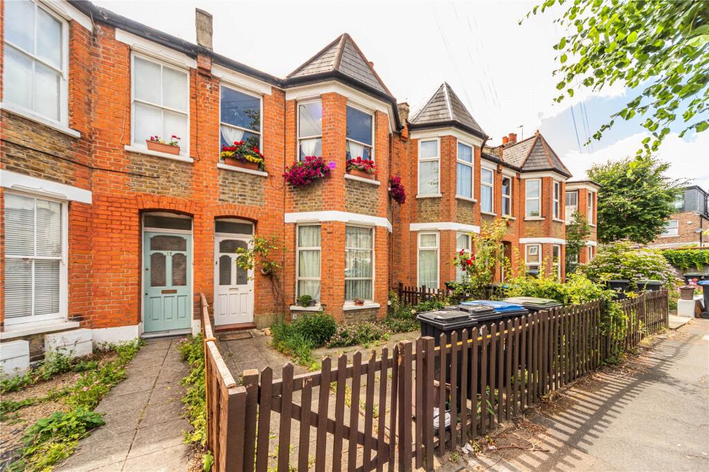 Main image of property: Beech Road, London, N11