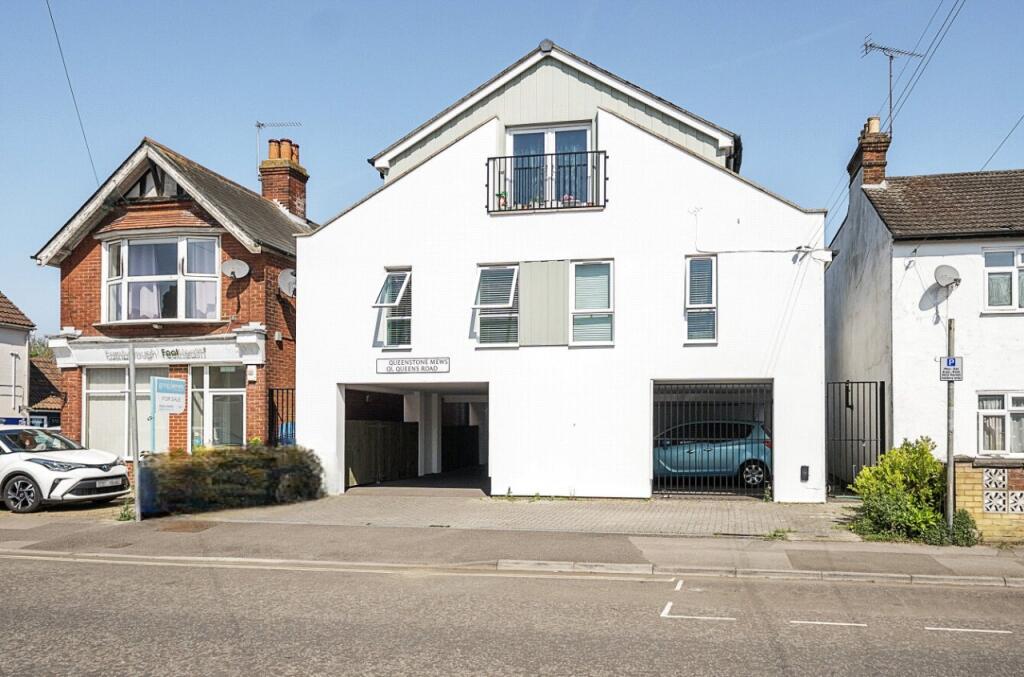 Main image of property: Queens Road, Farnborough, Hampshire, GU14