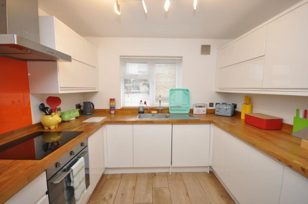 Additional property image - NAZE PARK ROAD, WALTON-ON-THE-NAZE