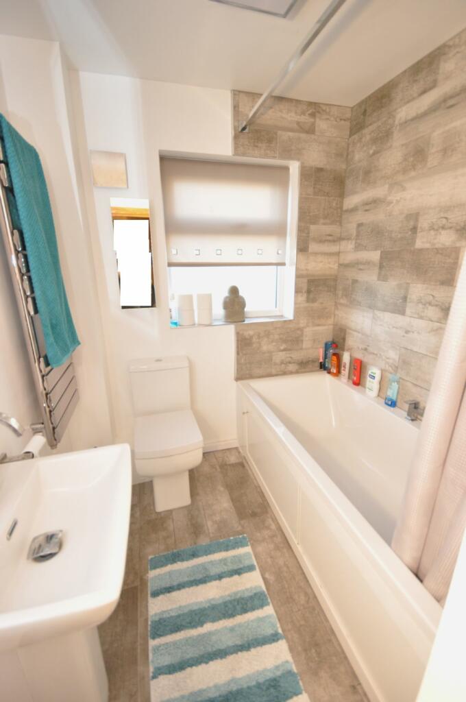 Additional property image - NAZE PARK ROAD, WALTON-ON-THE-NAZE
