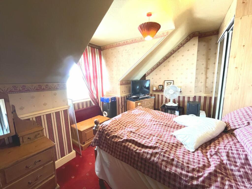 Additional property image - ESPLANADE, FRINTON-ON-SEA