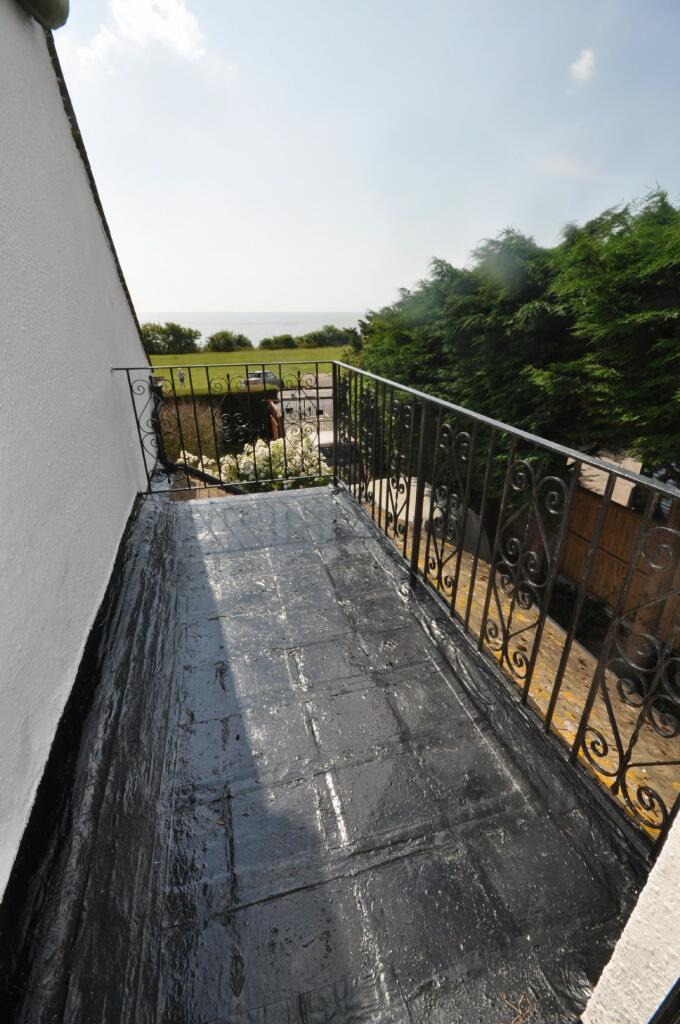 Additional property image - ESPLANADE, FRINTON-ON-SEA