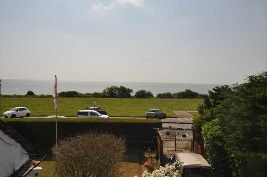 Additional property image - ESPLANADE, FRINTON-ON-SEA