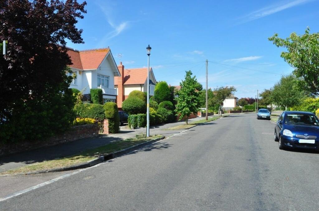 Additional property image - FOURTH AVENUE, FRINTON-ON-SEA