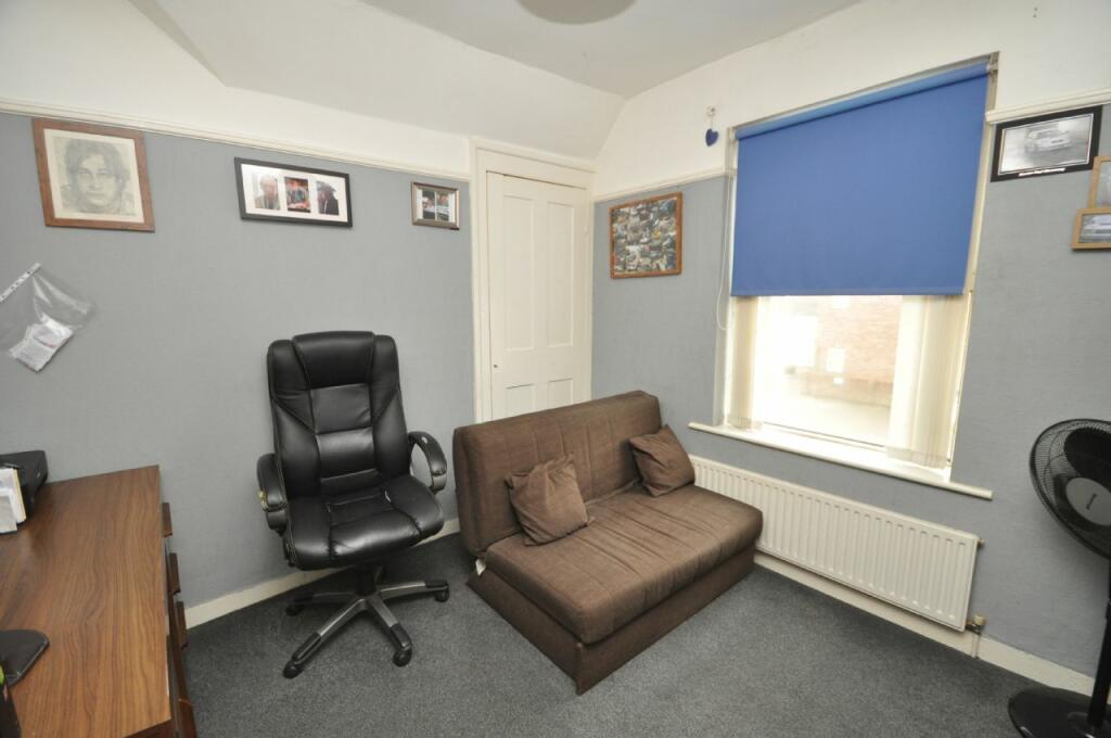 Additional property image - HALL LANE, WALTON-ON-THE-NAZE