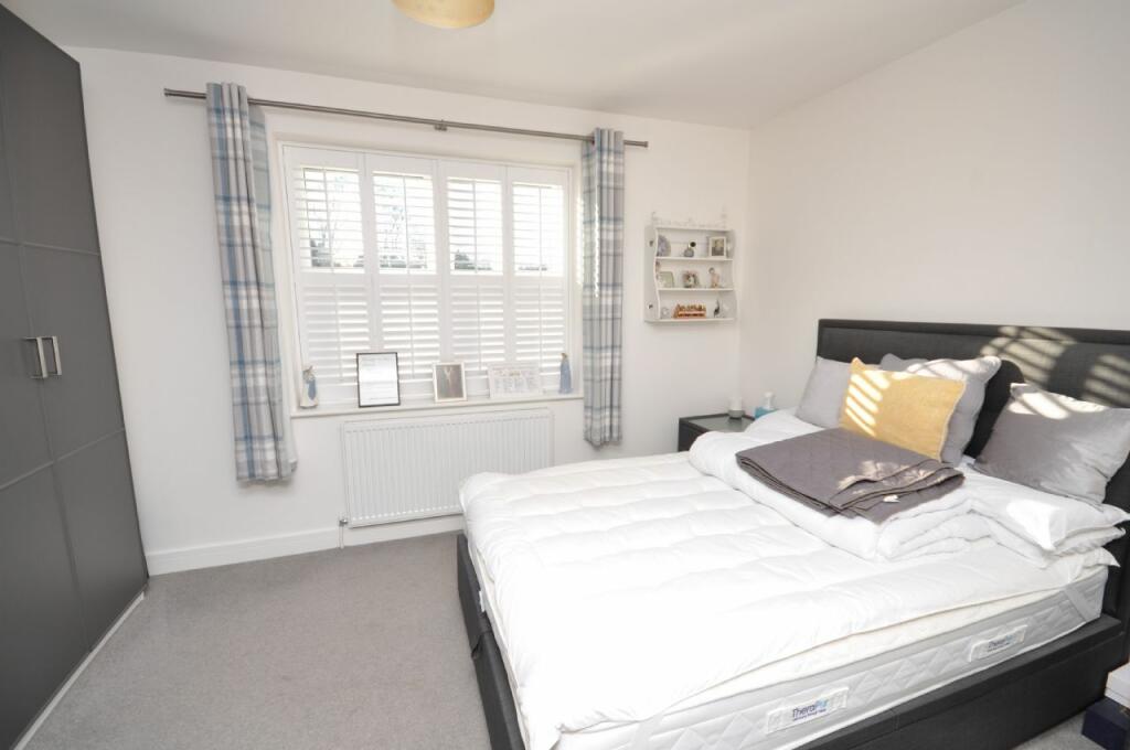 Additional property image - KIRBY ROAD, WALTON-ON-THE-NAZE