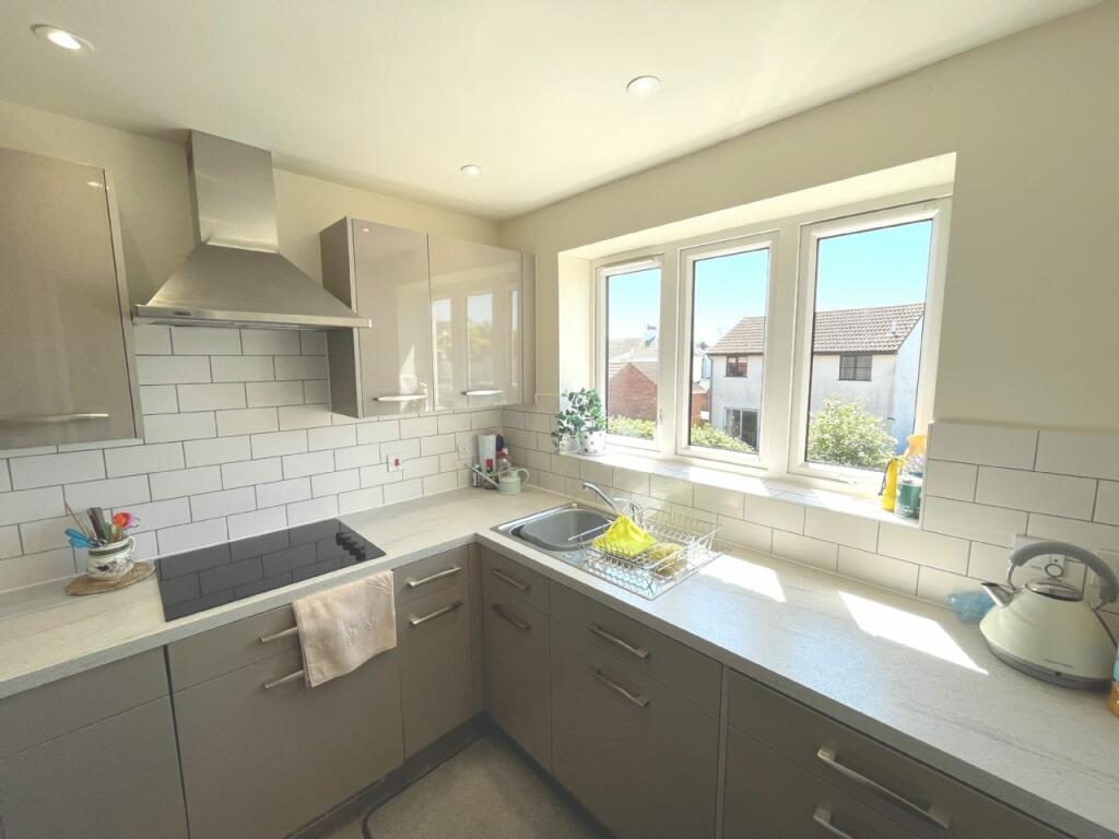 Additional property image - POLE BARN LANE, FRINTON-ON-SEA