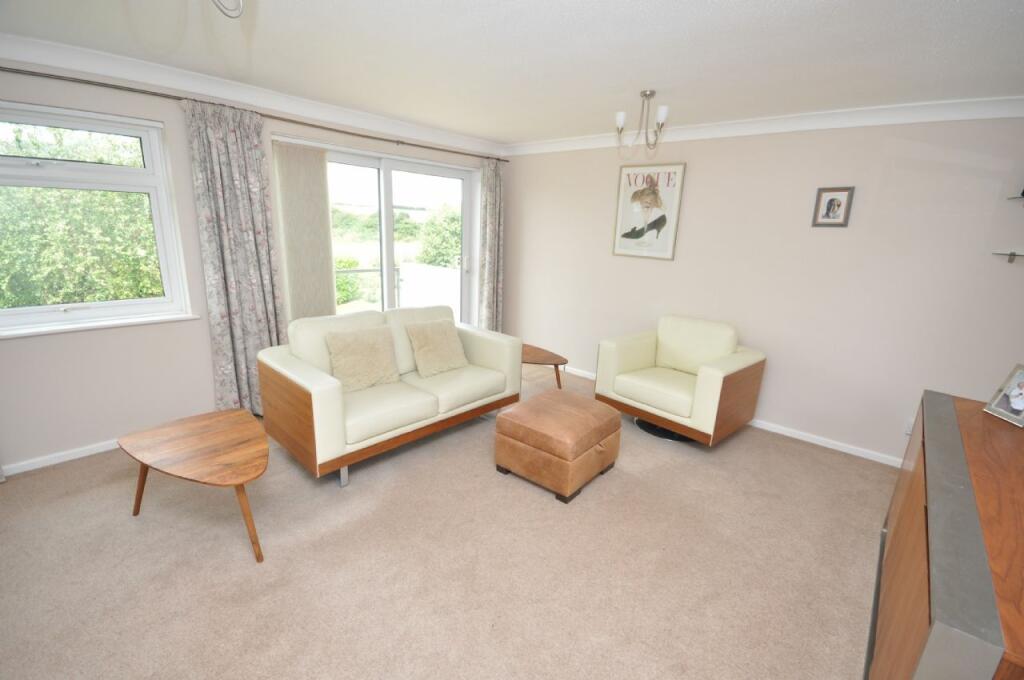 Additional property image - HOLLAND ROAD, FRINTON-ON-SEA